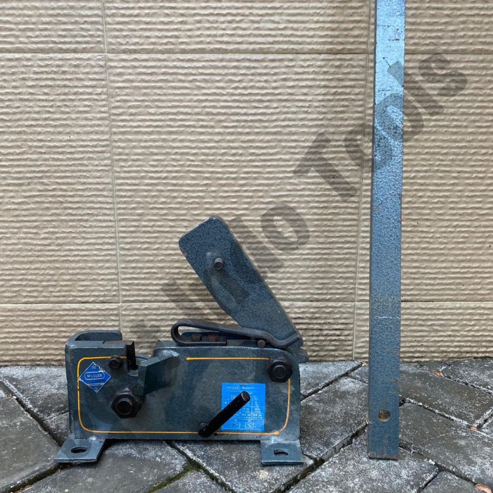 GUNTING BETON BESI MULLER 22 MM 60 N ALAT POTONG MANUAL BAR CUTTER