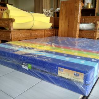 Spon kasur busa Royal Foam tebal 20 cm garansi 15 tahun Spon kasur busa Royal Foam tebal 20 cm garansi 15 tahun