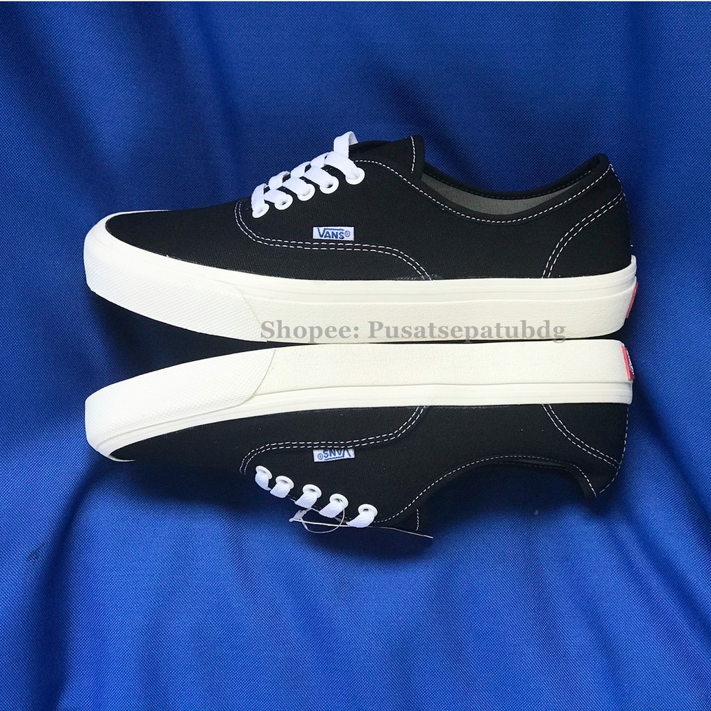 vans authentic og ivory black white