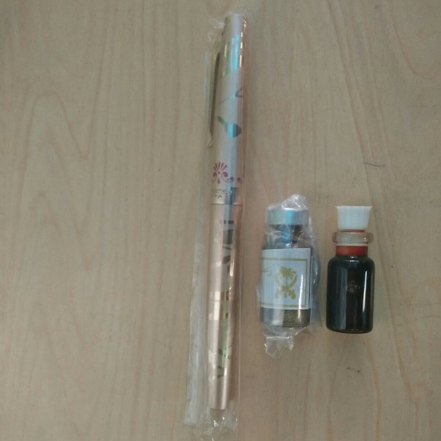 

Pen / Pena / Pulpen + Tinta Jafaron Emas Asli 1 Paket