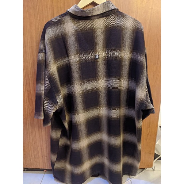 kemeja veterano lowrider fubu second caltop veterano