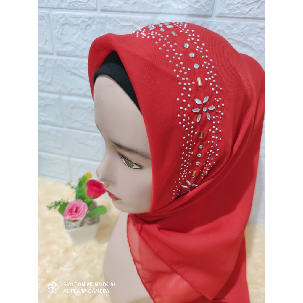 hijab payet murah grosir / hijab mute swarovski glamour / Hijab Segi Empat mute / Jilbab SegiEmpat m