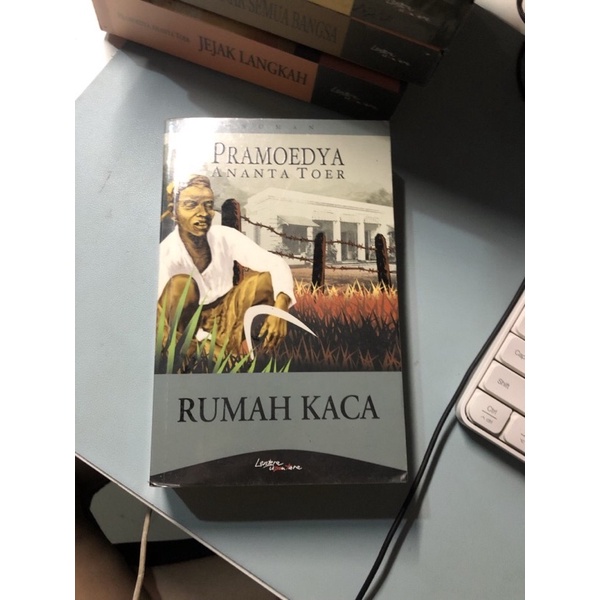 Novel Rumah Kaca Pramoedya Preloved