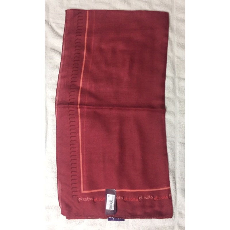 kerudung segiempat elzatta Kaila Elzatta-Plum