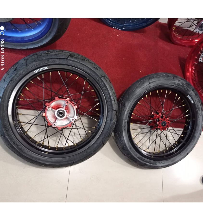 WHELLSET Ban Set Supermoto CRF 150 Velg Expedition Ring 17 Tinggal Pasang Di Motor