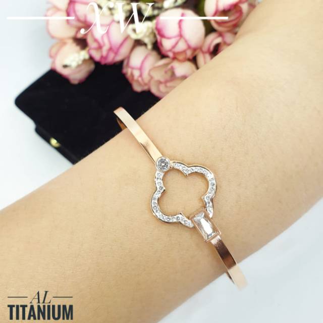 Gelang titanium rosegold G01060