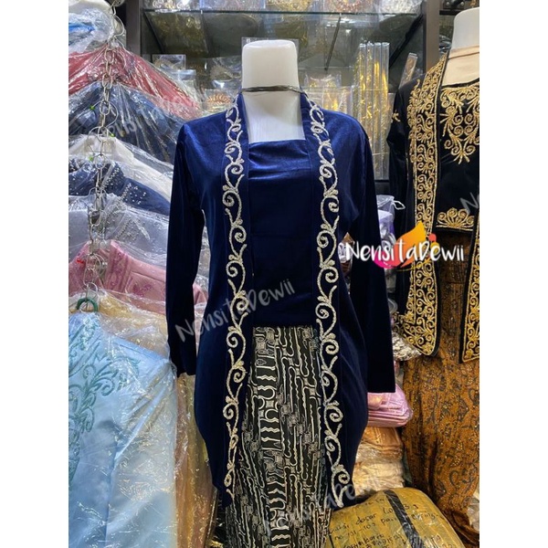 Kebaya Kutubaru Cantik / Variasi Payet - Body Panjang