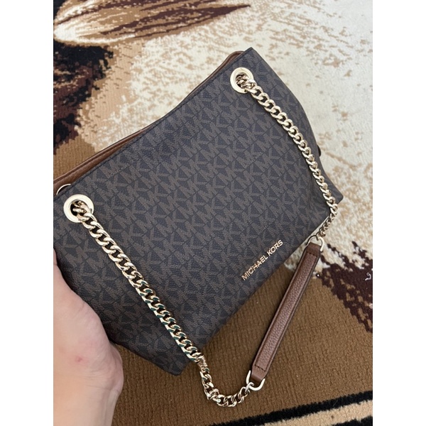 preloved MK jet set chain messenger (medium) michael kors