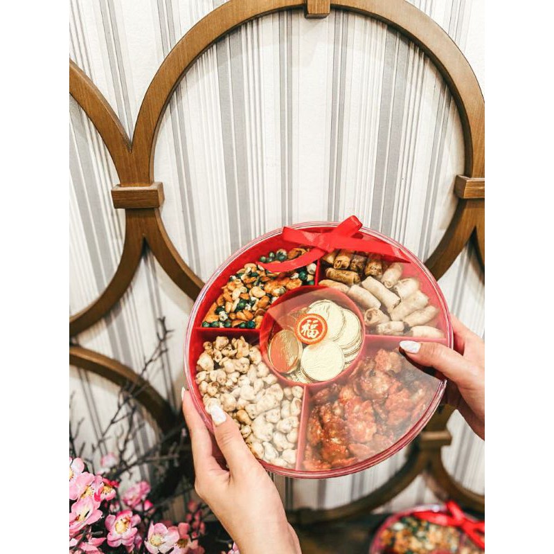 

READY STOCK SIAP KIRIM HAMPERS PARCEL IMLEK HAPERS CHINESE SNACK IMLEK