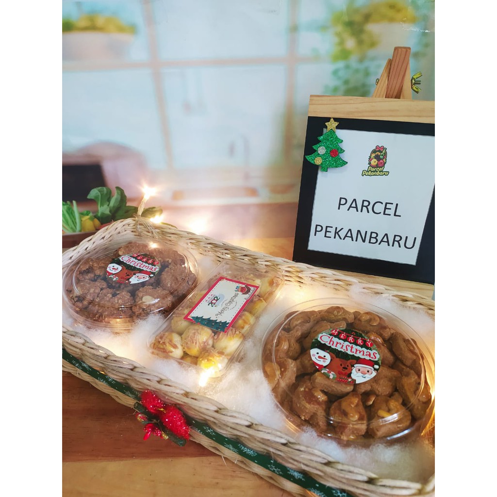 

Quarantine Christmas Cookies Hampers Kue Natal Maria Series 10