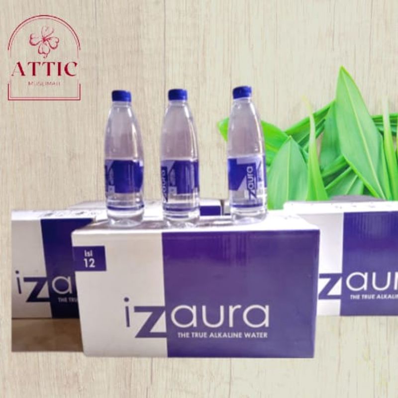 

iZaura air Alkali air minum sehat pH diatas 8 1 DUS ISI 12 BOTOL