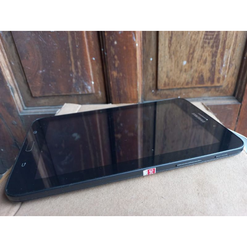 SAMSUNG TABLET 3V SECOND WIFI ONLY