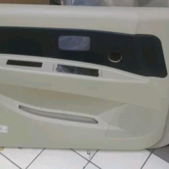 Doortrim Depan Panther Touring