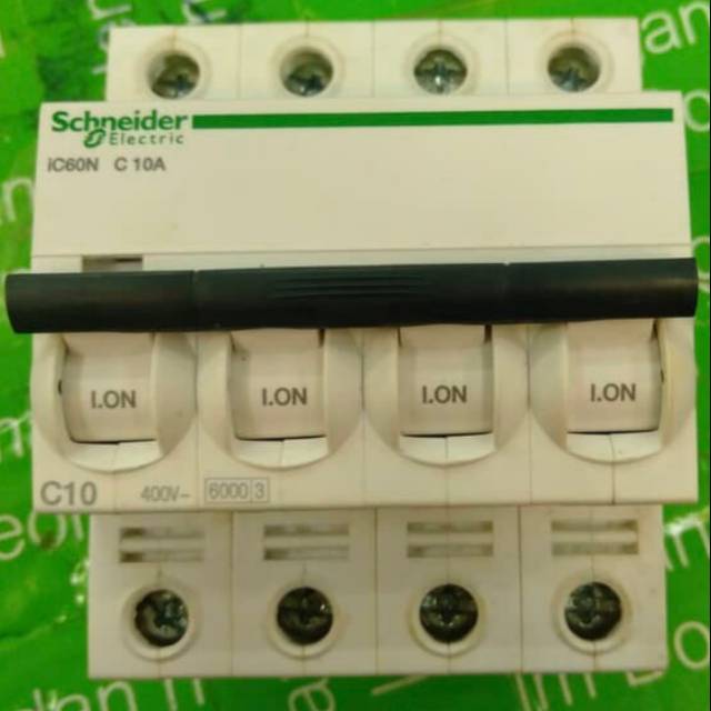 MCB 4 POLE 6, 10, 16, 20 AMPER IC60N 4POLE SCHNEIDER 6KA