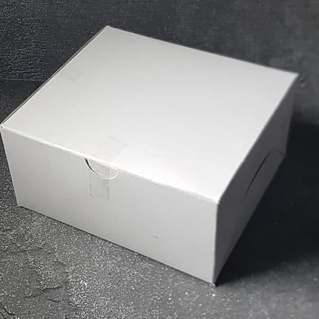 

GS Polos 12 X 14 / 100pC / Dus Snack Box Kue 12 X 14 .