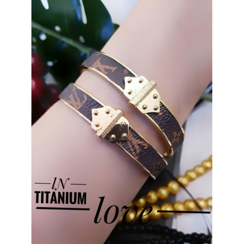 Gelang Titanium LV* Kulit
