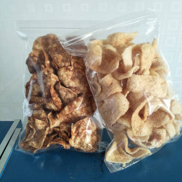 

Kerupuk Telur Mujair dan Kerupuk Kentang