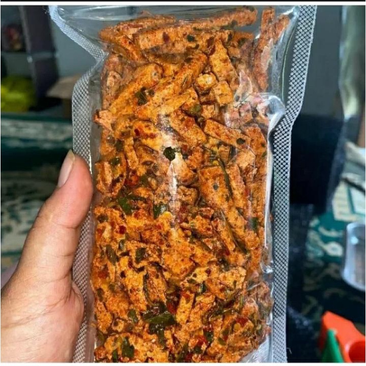 

Cemilan Basreng Baso Goreng Stick Pedas. Kemasan 100.gr