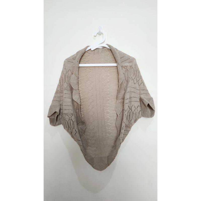 outer cardigan rajut merk Luna Maya Hardware