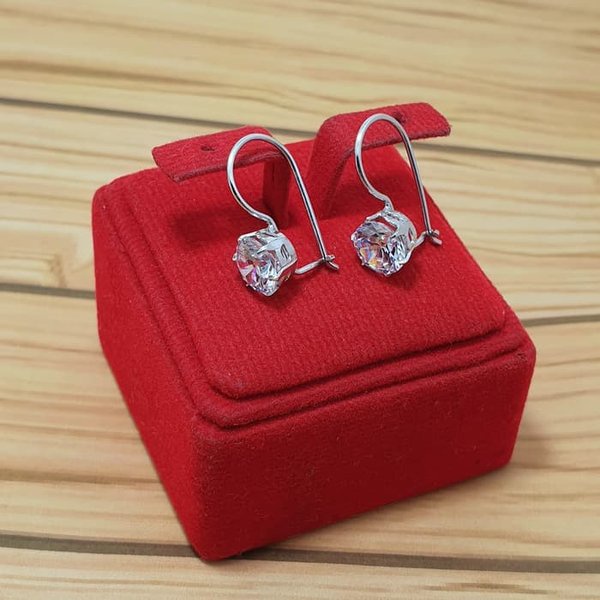 Anting Titanium Motif Desi Laku Keras/anting wanita import PROMO &amp; DISKON anting wanita ANTING DESI GOLD XUPING ANTING WANITA  DIJAMIN  AWET DI PAKAI SEHARI HARI DAN TIDAK MEMBUAT GATAL-GATAL, IRITASI anting wanita dewasa anting murah import