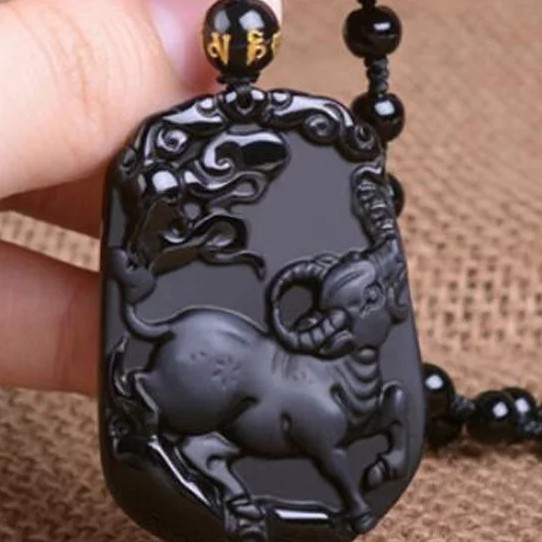 Shio Kerbau Kalung Fengshui Black Obsidion