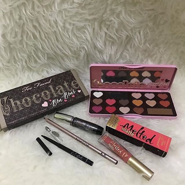 Paket Eyeshadow Too Faced coklat,