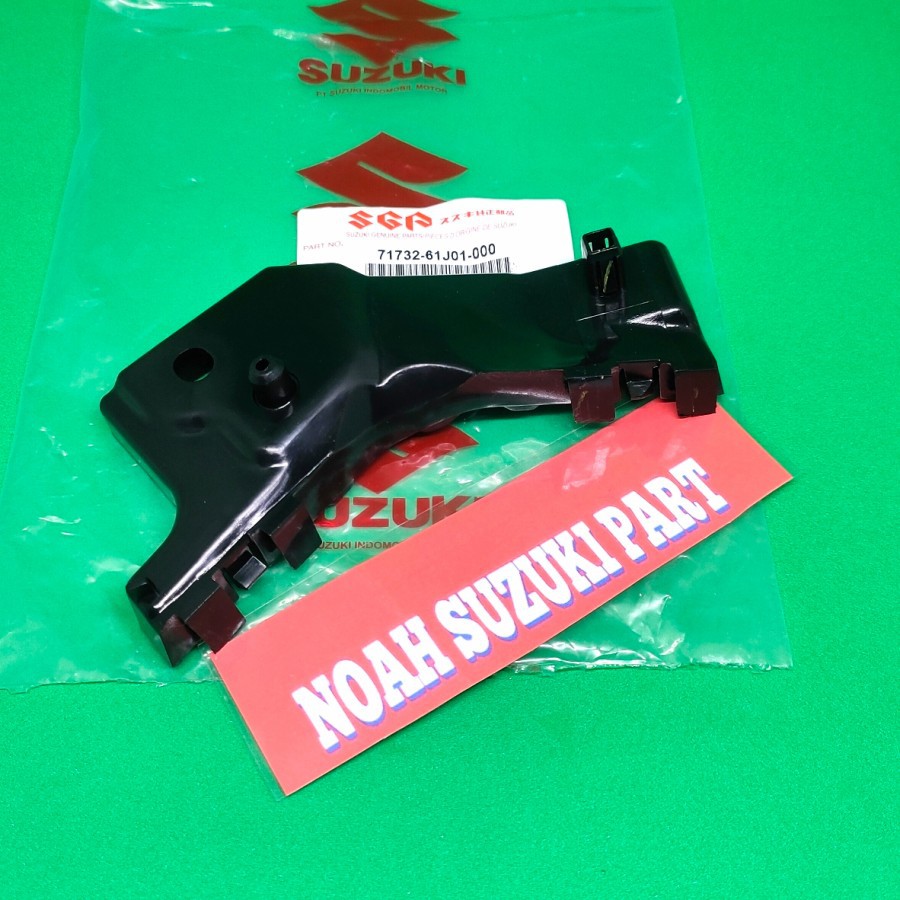 Bracket bemper depan suzuki APV