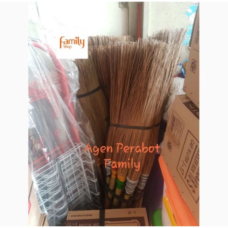 Sapu Lidi Gagang Panjang / Sapu Jalanan / Sapu Lidi Taman Gagang Bambu