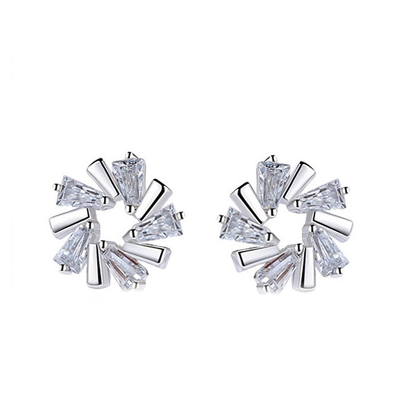 Anting Stud Bentuk Bulat Geometris Bahan Cubic Zirconia Untuk Wanita