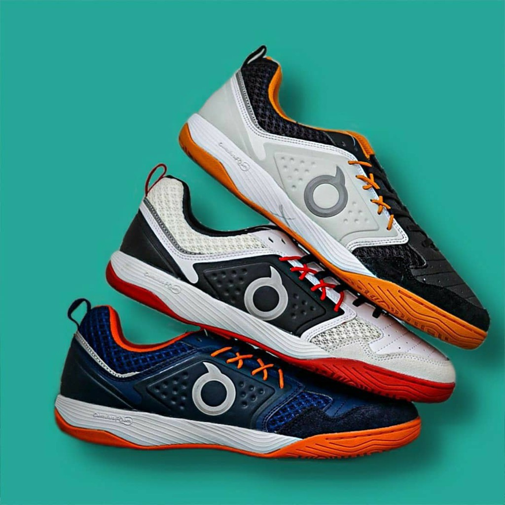 Sepatu futsal ori100% ortus jogosala penumbra