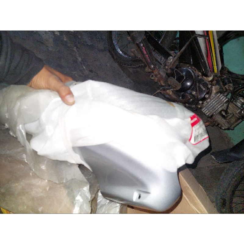 Slebor Depan Original Honda Kirana stok lama