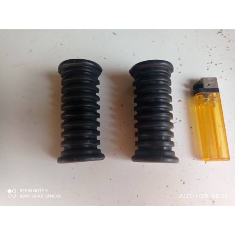 karet footstep postep depan Yamaha v75 v80 super deluxe robot excellent