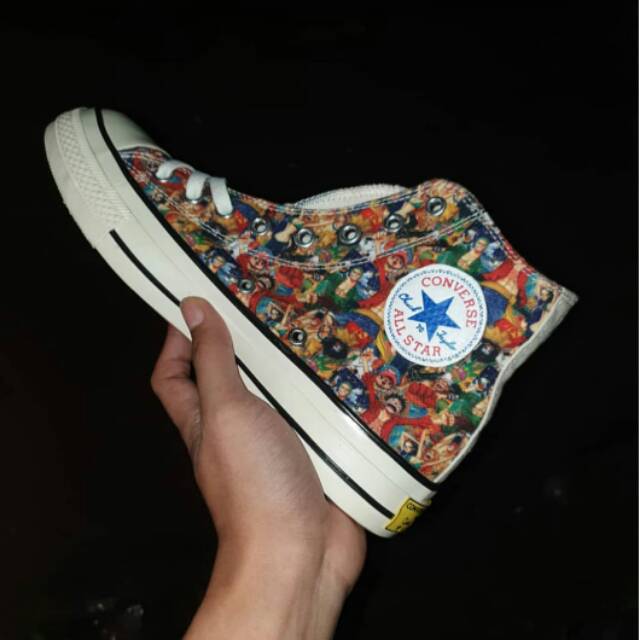 Sepatu pria Converse Original