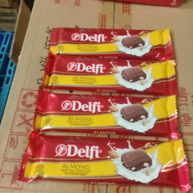 

Coklat delfi almond 60 gram