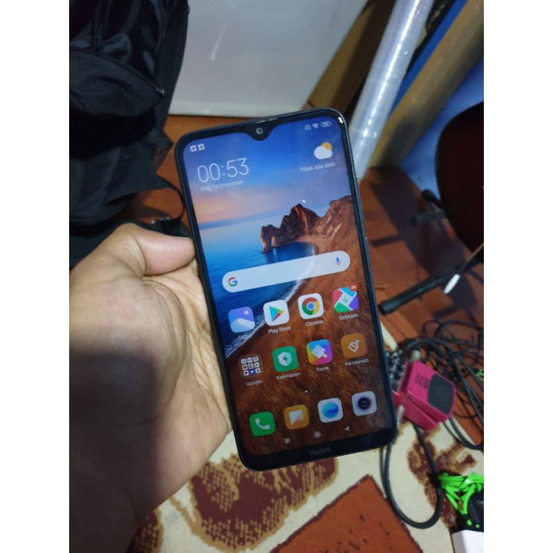 Handphone Hp Xiaomi Redmi 8 4/64 Second Seken Bekas Murah