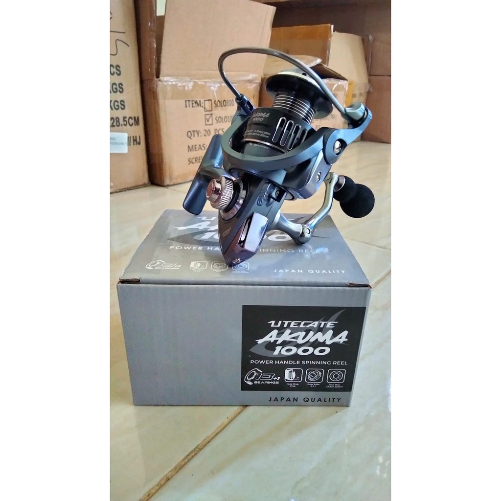 Reel Utecate Akuma 1000