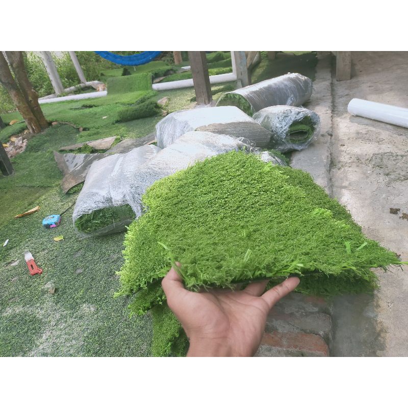 rumput sintetis bekas uk 30x40cm