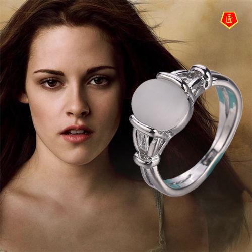 [Ready Stock]Women's 925 Silver Moonstone Ring Elegant Temperament