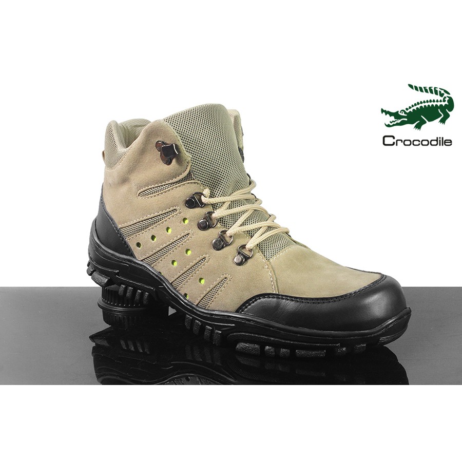 sepatu boots safety crocodile macan cream sepatu haiking tracking outdoor safety murah