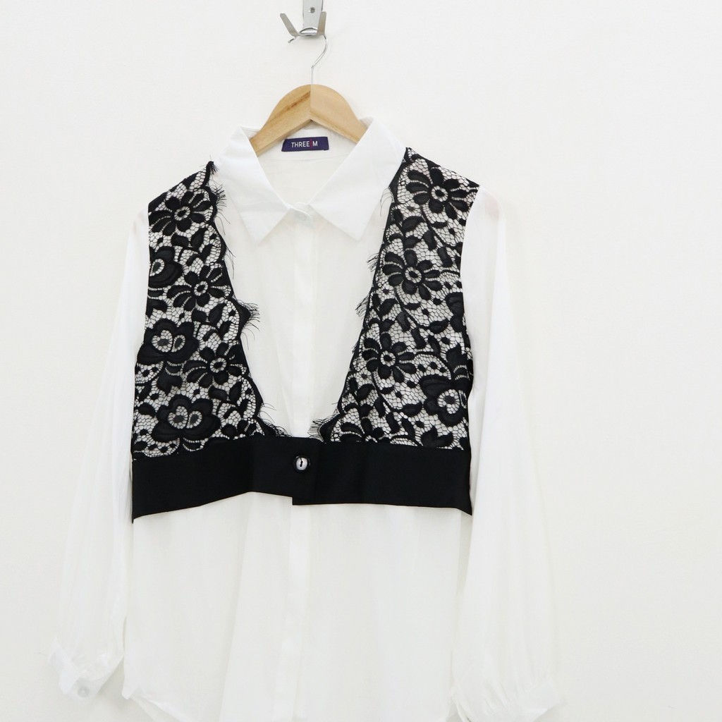 Yovee hem top lace -Thejanclothes