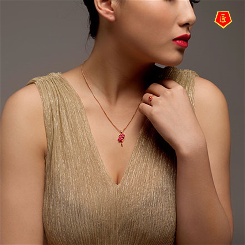 [Ready Stock]Ruby Flower Pendant 18K Rose Gold Elegant Fashion