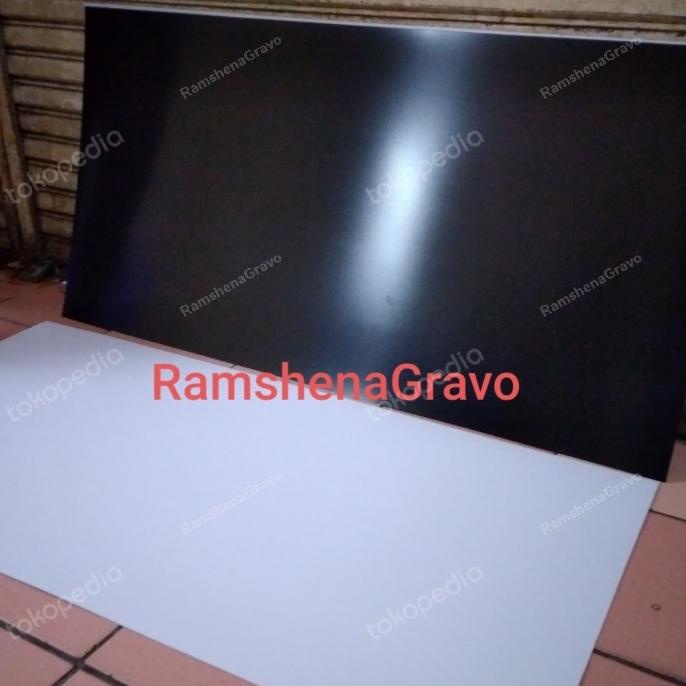 

Office & Stationery | Document Organizer | Gravoply Hitam/Hasil Teks Putih/Bahan Name Tag/60X120Cm Tebal 1.5Mm | Best Seller