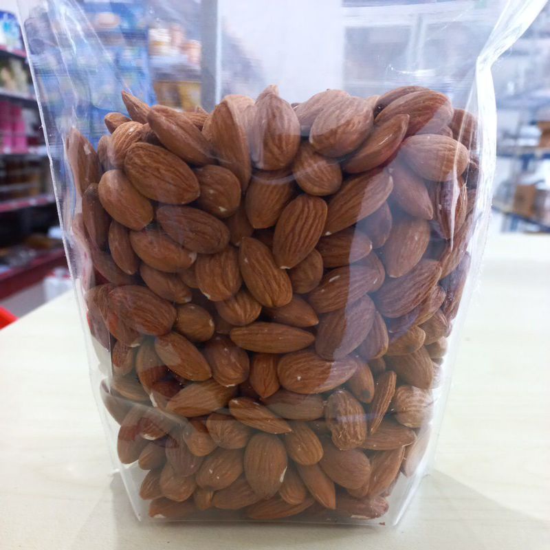

Almond utuh 500 gram import