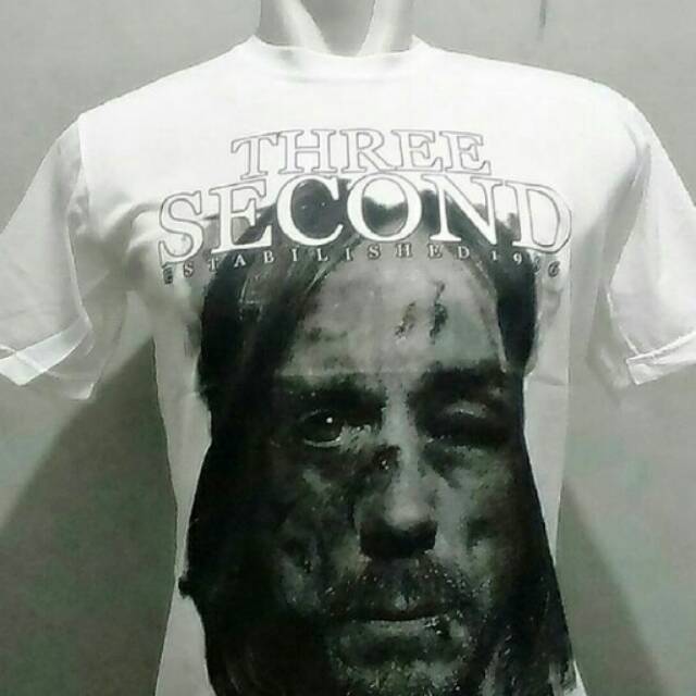 Kaos distro three second established 1996 branded merk 3 second original
