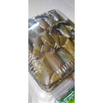 

Kue Basah Tradisional (Lemper Isi Abon)