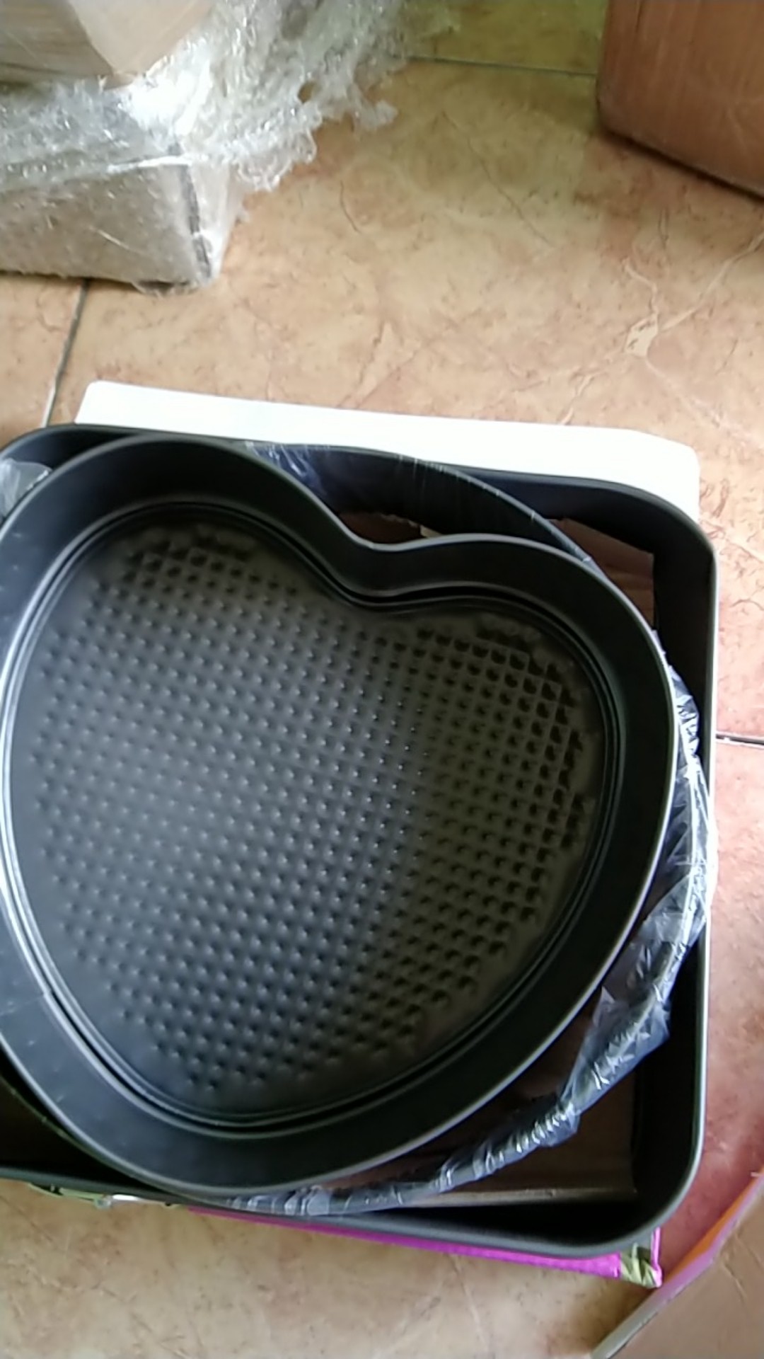 Loyang Cake Bolu Bongkar Pasang 3 Pcs Love Kotak Bulat