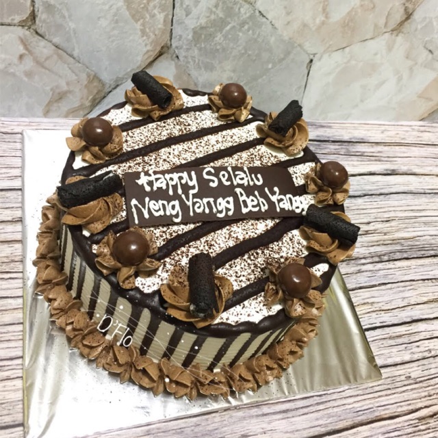 

Kue ultah blackforest #birthdaycake