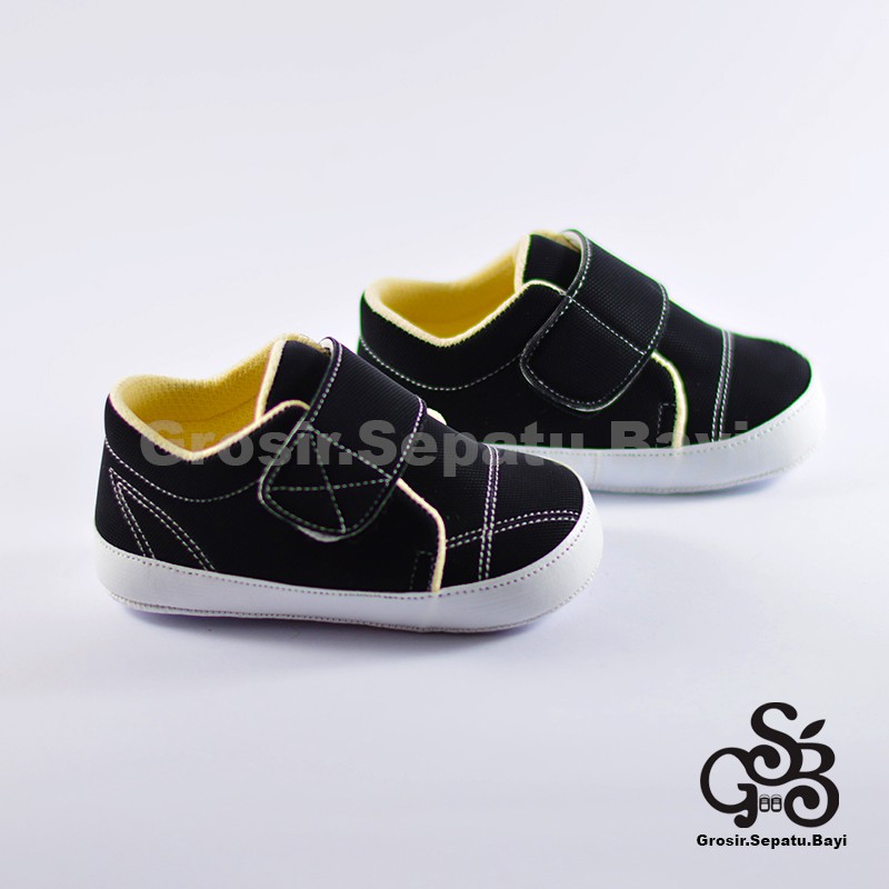 sepatu bayi baby shoes prewalker laki laki umur 2 sampai 14 bulan simple classy warna hitam