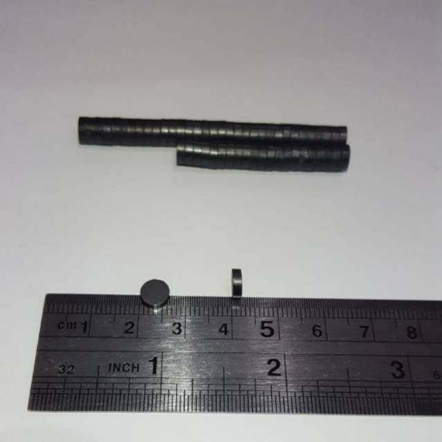 200pc Magnet Hitam 6,5mm x 2mm