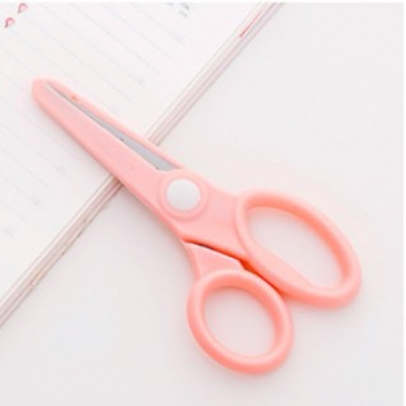 

Gunting Anak Import Berkualitas Aman dan Tajam / Children Scissor